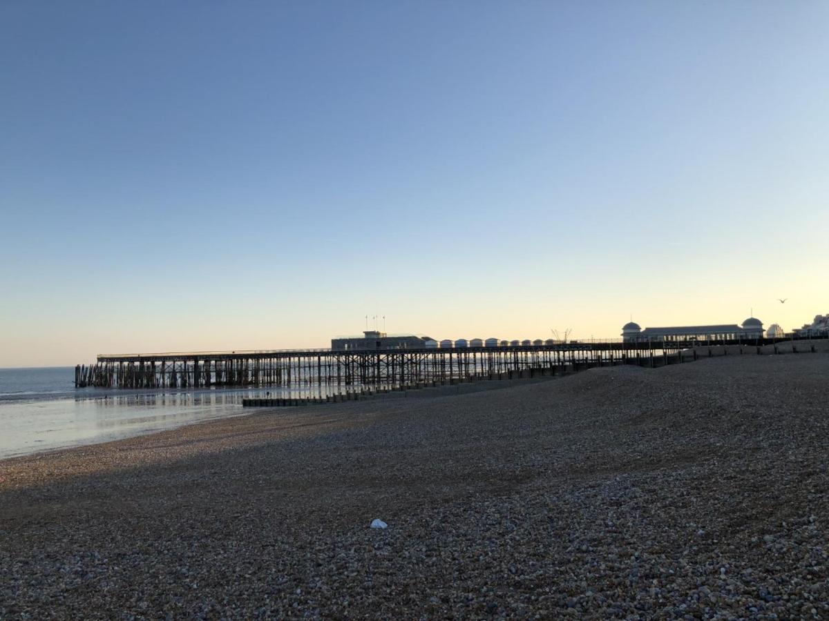 Astral Lodge Hastings Buitenkant foto