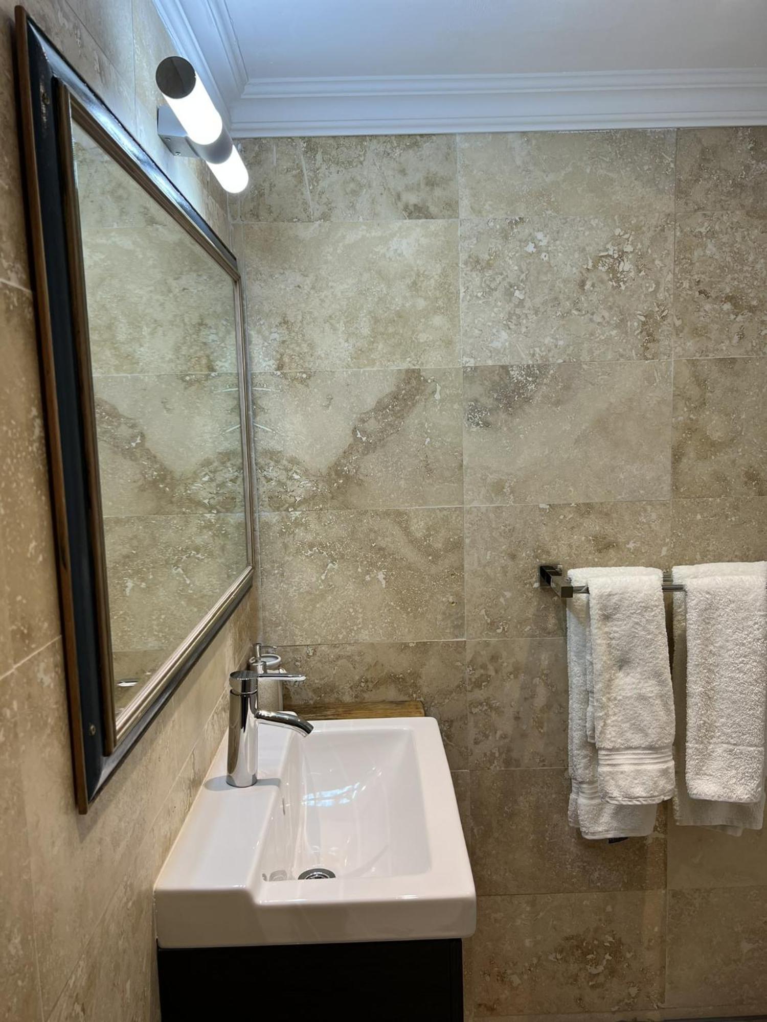 Astral Lodge Hastings Kamer foto